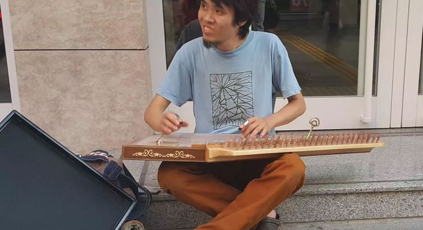 İzmir'e gelen Japon müzisyen