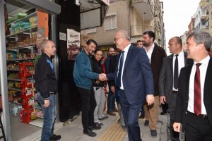 Başkan Ergün’e Turgutlu’da büyük ilgi
