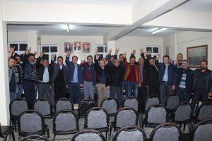 Kula İYİ Parti’den 8 üye daha MHP’ye geçti
