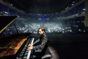 Rekortmen piyanisttenTürkiye’de ilk konser