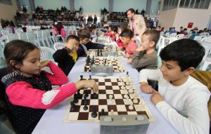 Saruhanlı Belediyesi Satranç Turnuvası düzenledi