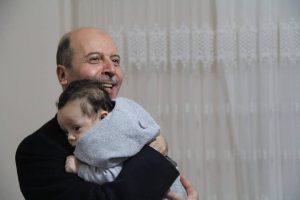 Başkan Bozkurt’un ’’Hoş Geldin Bebek’’ projesi kapsamında ziyaretleri