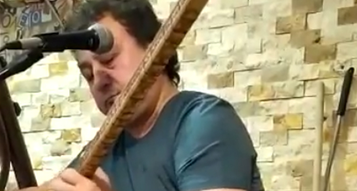 Egeli müzisyen Zekeriya Şakar,