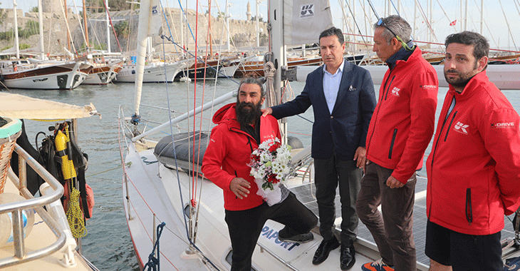 Yelkencileri Başkan Aras karşıladı