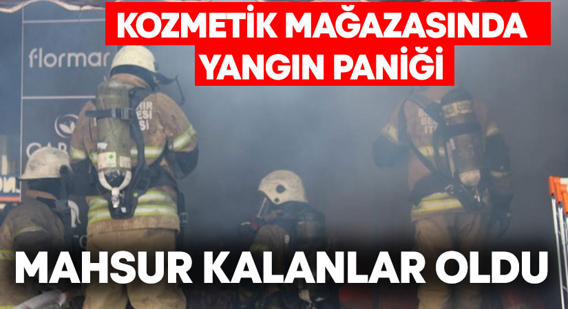 İzmir'de kozmetik mağazasında yangın