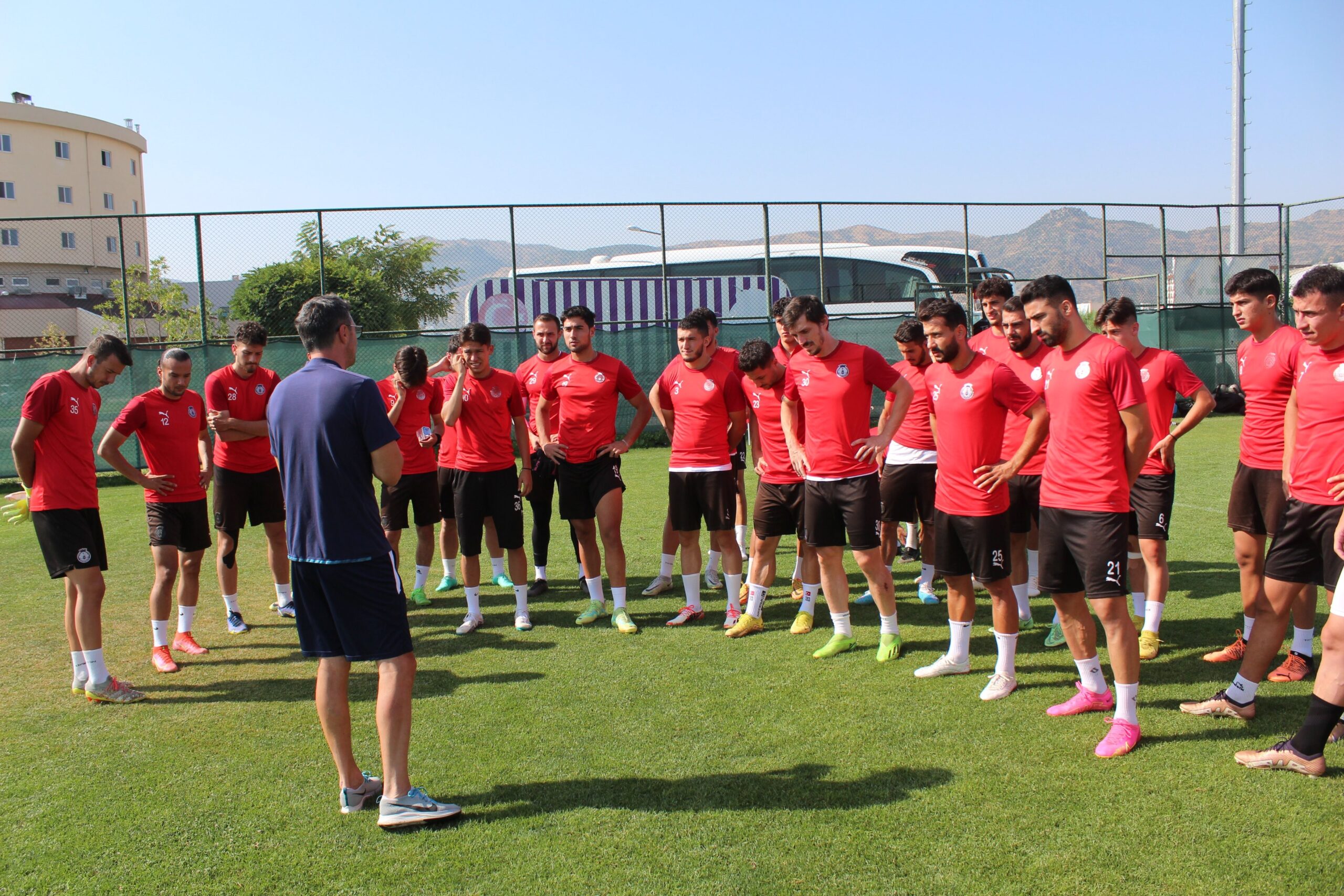 TFF 2. ekiplerinden Afyonspor