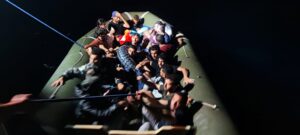 Bodrum’da 21 düzensiz göçmen kurtarıldı