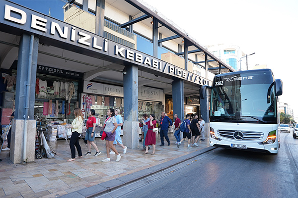 Başkan Çavuşoğlu’nun “İnsan odaklı şehir” vizyonu doğrultusunda, kent yaşamını kolaylaştıran