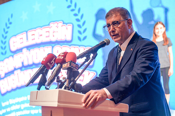 İzmir Büyükşehir Belediyesi iştirakleri İZELMAN ve İZENERJİ ile DİSK Genel-İş