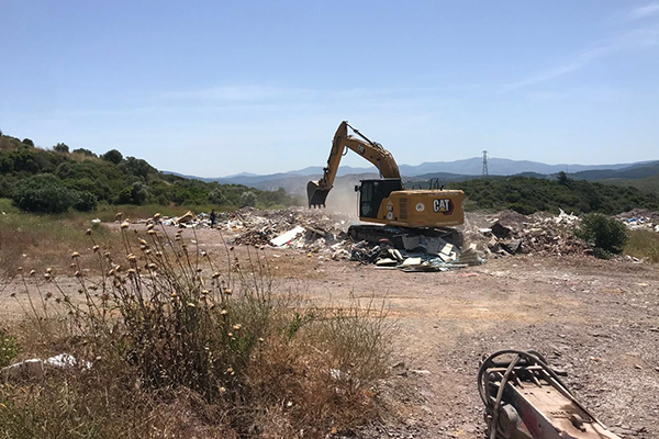 Milas Belediyesi ekipleri tarafından yaz sezonunun yaklaşmasıyla daha güzel bir