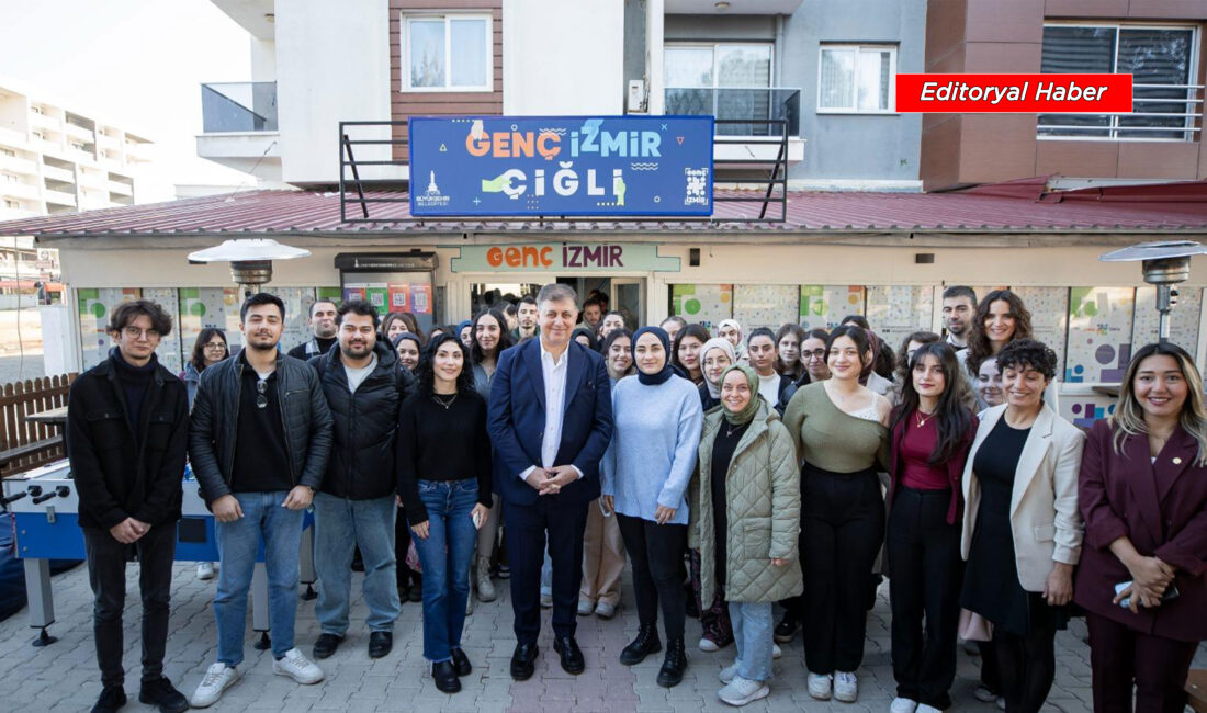 İzmir Büyükşehir Belediye Başkanı Dr. Cemil Tugay’ın genç dostu kent