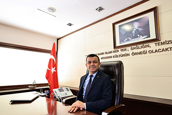 Denizli Büyükşehir Belediye Başkanı Bülent Nuri Çavuşoğlu, Kurban Bayramı dolayısıyla