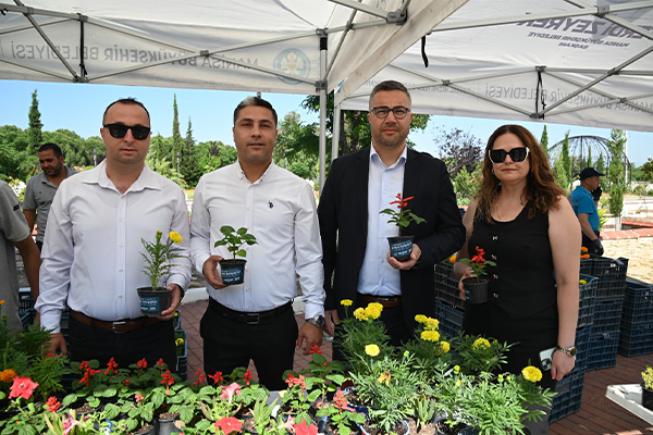 Manisa Büyükşehir Belediyesi, Kurban Bayramı arifesinde 17 ilçede eş zamanlı