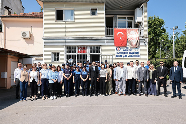 Kurban Bayramı öncesinde Denizli Büyükşehir Belediye Başkanı Bülent Nuri Çavuşoğlu,