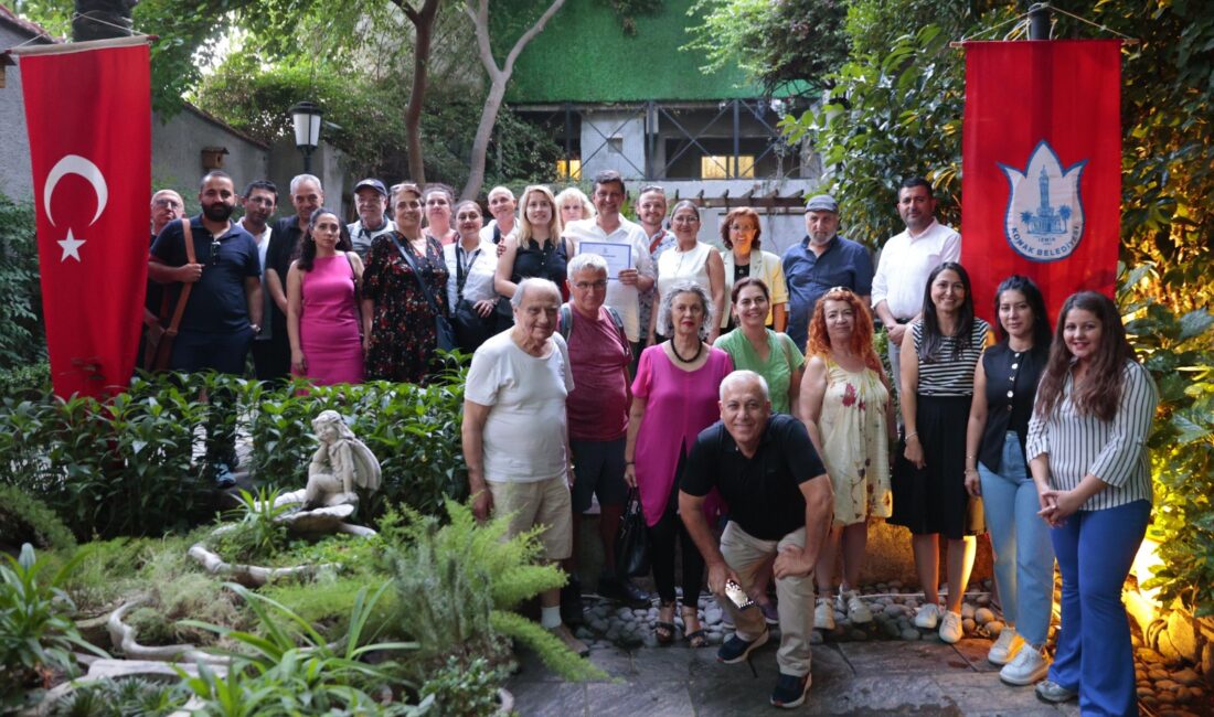 Konak Belediyesi’nin ev sahipliğinde düzenlenen “Konak’ta Rotalar” söyleşisi, Araştırmacı-Yazar Orhan