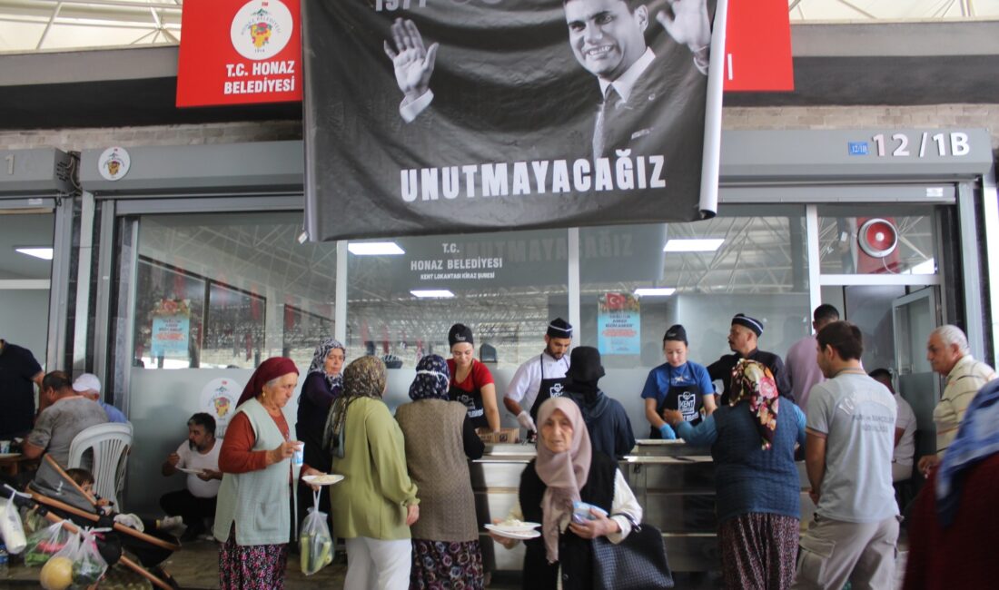 Geçtiğimiz günlerde hayatını kaybeden Manisa Büyükşehir Belediye Başkanı Ferdi Zeyrek’in