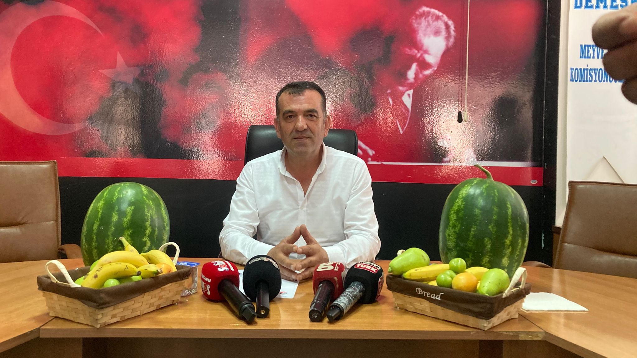 Denizli Meyve ve Sebze Komisyoncuları Derneği (DEMESKO) Başkanı Halil Öztürk,