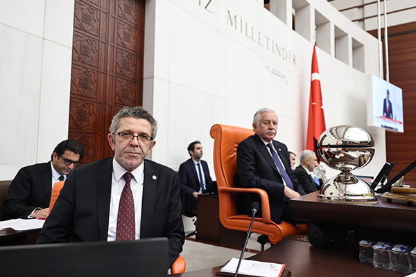 İYİ Parti Denizli Milletvekili Yasin Öztürk, Türkiye Büyük Millet Meclisi’nin