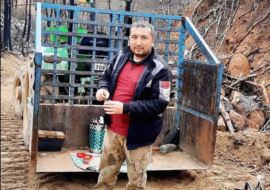 İzmir’in Ödemiş ilçesinde günlerdir süren orman yangını, can kayıplarına yol