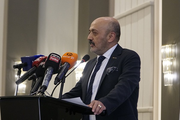 DESİAD Başkanı Turgut: “Sanayici nefes alamıyor, kalkınma için yapısal dönüşüm