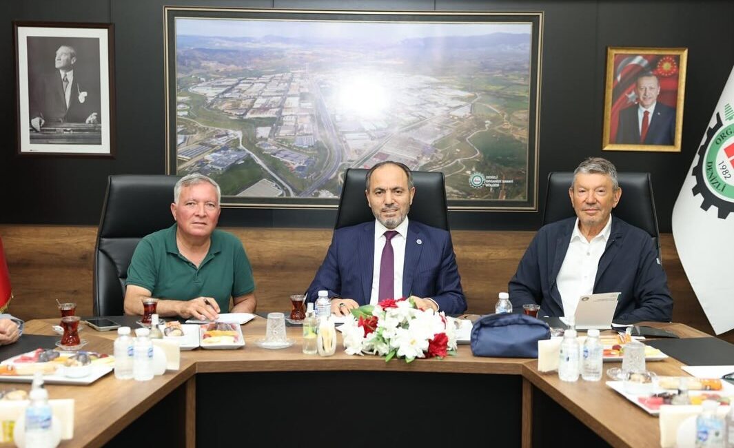 Honaz Belediye Başkanı Yüksel Kepenek, Pamukkale Üniversitesi Rektörü Prof. Dr.