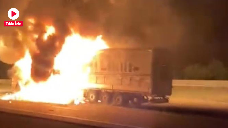 Afyonkarahisar-Konya kara yolunda eşya yüklü bir tırda çıkan yangın, itfaiyenin