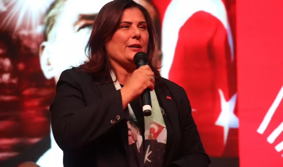Aydın Büyükşehir Belediye Başkanı Özlem Çerçioğlu, siyaset kulislerini hareketlendiren AK