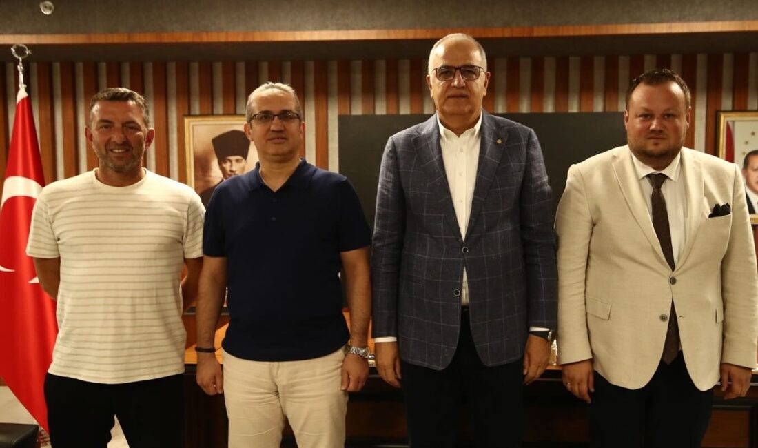 Denizli Büyükşehir Belediyespor Kulübü, Türkiye Voleybol Federasyonu (TVF) Başkanı Mehmet