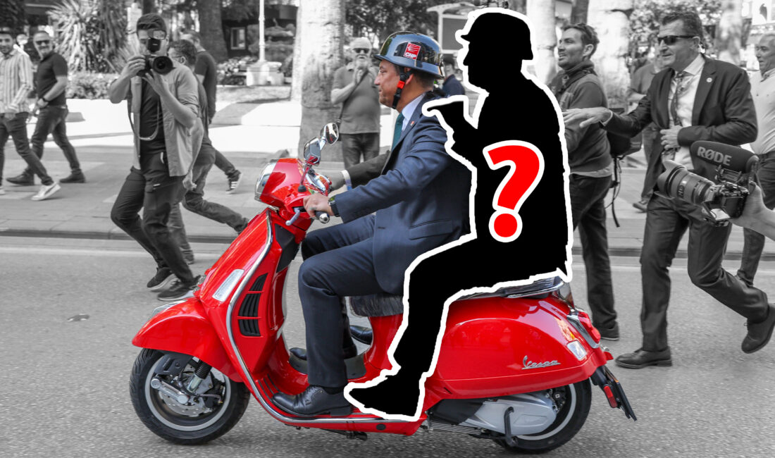 Ege Yön TV ekranlarında yayınlanan Her Şeyi Konuşuyoruz programında gazeteciler