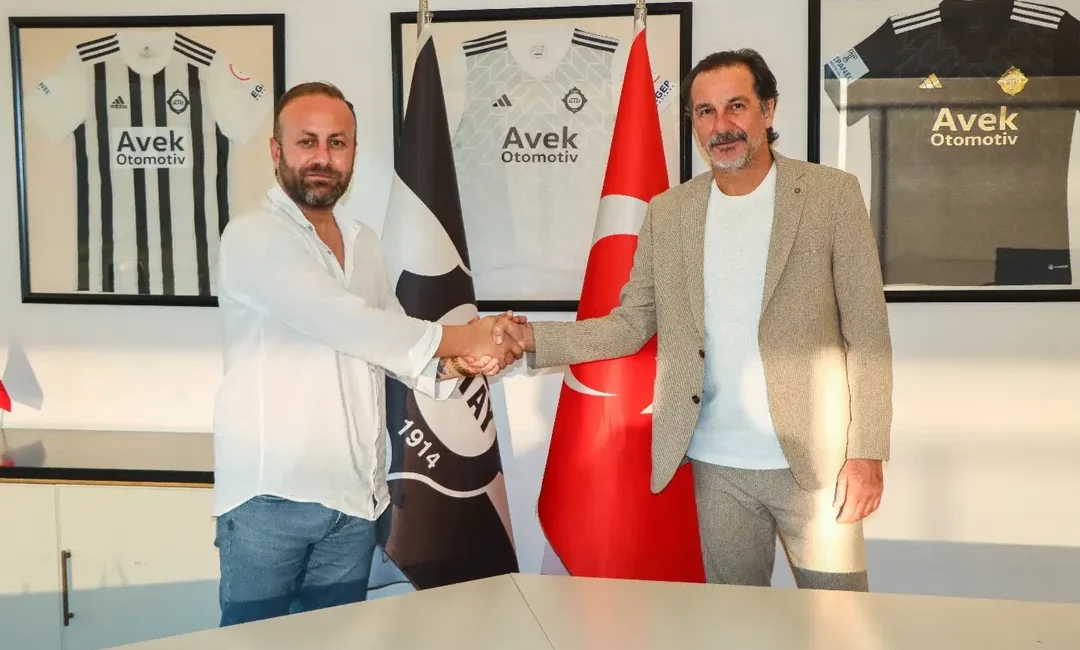 Futbol Ligi ekiplerinden Altay Spor Kulübü, Teknik Direktörlük görevi için