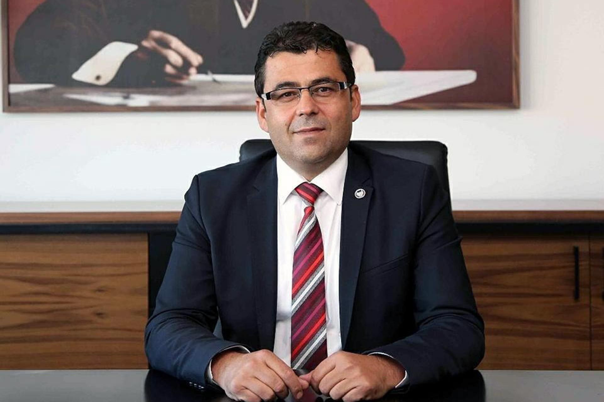 Cumhuriyet Halk Partisi (CHP) Denizli’de ilçe kongrelerini Merkezefendi ile başlattı.