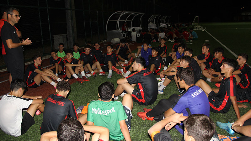 TFF U15 Gelişim Ligi 13. Grup 1. Haftasında kendi evinde