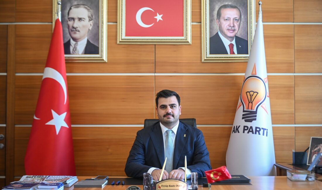 İzmir’de yaşanan çöp krizi siyasetin gündemine oturdu. CHP Genel Başkan