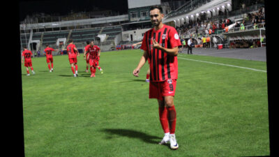 TFF Nesine 3. Lig 4. Grupta ilk maçında İzmir Çoruhlu