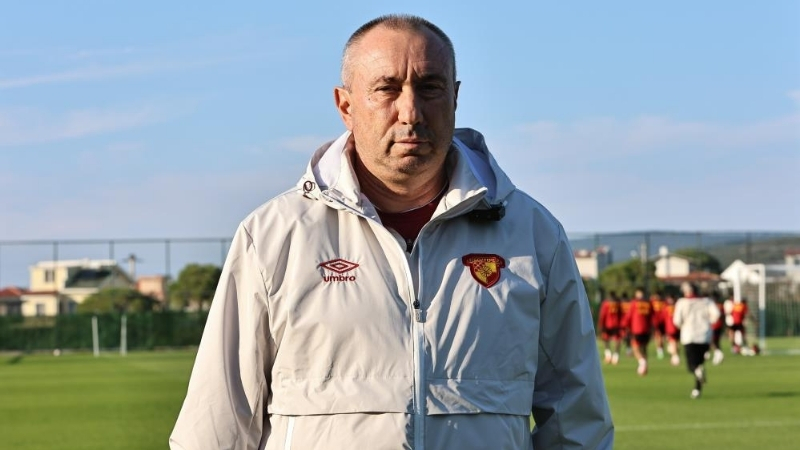 Göztepe Teknik Direktörü Stanimir Stoilov, hedeflerinin Avrupa'ya gitmek olduğunu ve