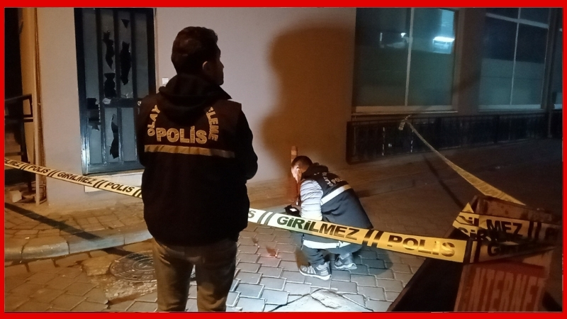 Denizli'de 2 saldırgan, motosikletle bir spor salonuna tüfekle 3 el