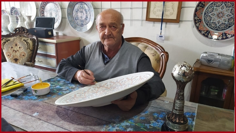 Kütahya’nın dünyaca tanınan çini sanatçısı, 2020 yılında UNESCO tarafından "Yaşayan