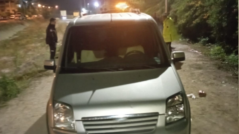 Manisa’nın Salihli ilçesinde polisin "dur" ihtarına uymayan sürücüyü aklaşık 80