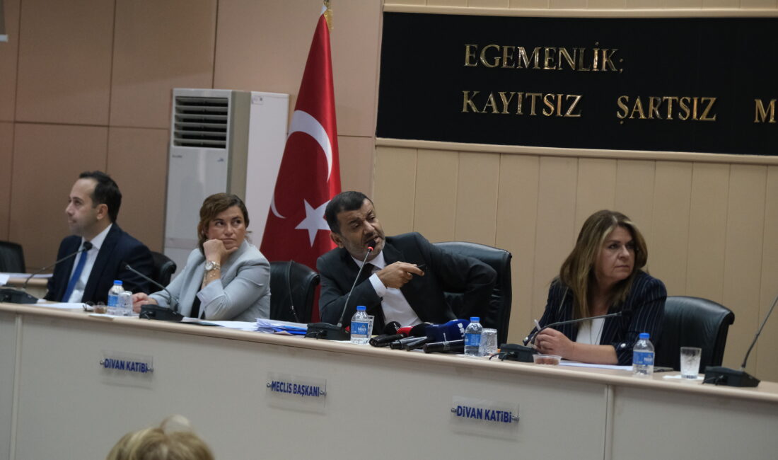 Denizli Büyükşehir Belediye Başkanı Bülent Nuri Çavuşoğlu, Ekim ayı Belediye