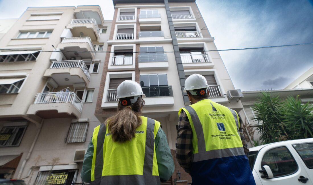 İzmir Büyükşehir Belediyesi, 30 Ekim depreminden sonra başlattığı yapı envanter