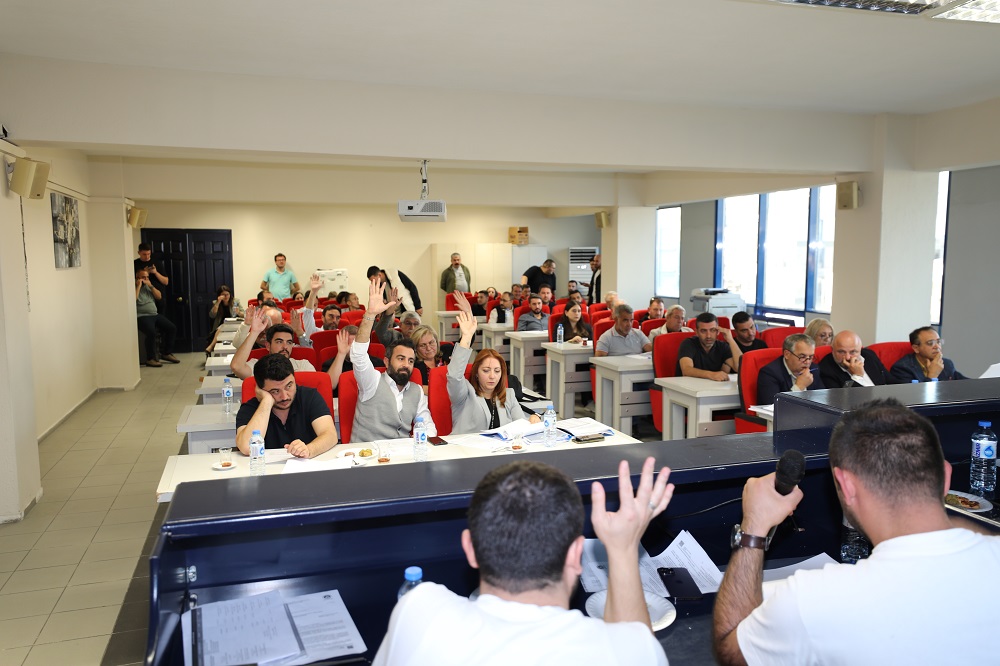 Menderes Belediyesi Ekim Ayı 3. Meclis Toplantısı’nda, 2026 mali yılına