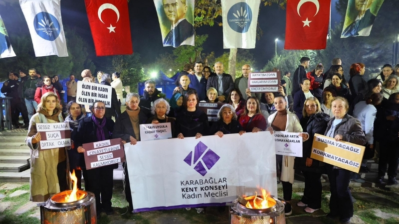 Karabağlar Belediye Başkanı Helil Kınay, 25 Kasım Kadına Yönelik Şiddete