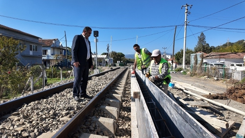 Aydın'ın Germencik ilçesine bağlı Neşetiye Mahallesi'ne tren garı yapılmaya başlandı.