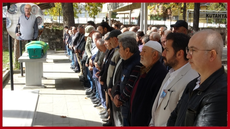 Dün tedavi gördüğü hastanede hayatını kaybeden, Kütahya'nın dünyaca tanınan çini