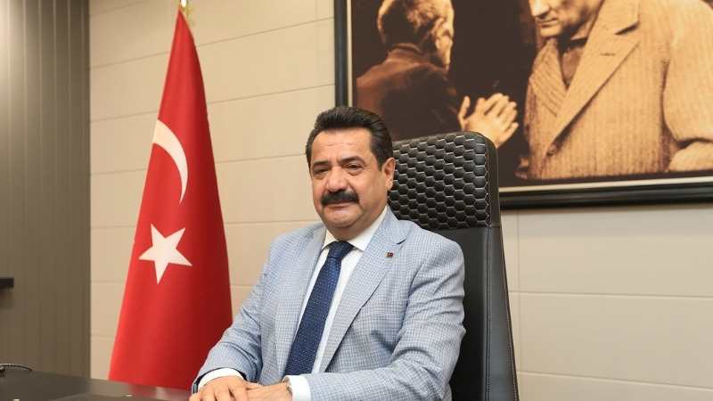 T.C. Pamukkale Belediye Başkanı Ali Rıza Ertemur, 25 Kasım Kadına