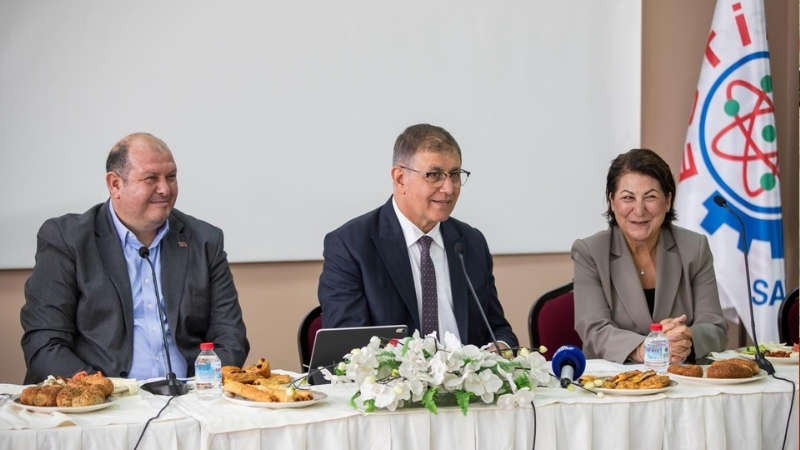 İzmir Büyükşehir Belediye Başkanı Dr. Cemil Tugay, Menderes Kısıkköy Mobilya