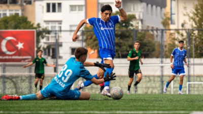 TFF U19 Gelişim Ligi'nde mücadele eden Aydın Büyükşehir Belediyespor U19