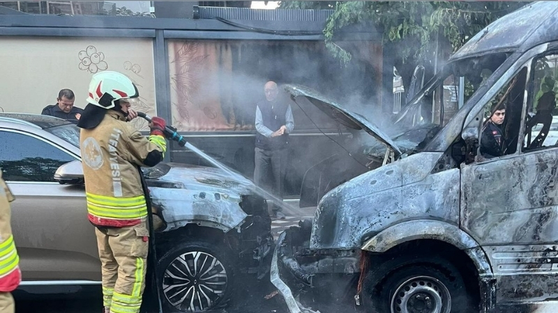 Manisa’nın Turgutlu ilçesinde çocukları almak için duran öğrenci servisinde çıkan