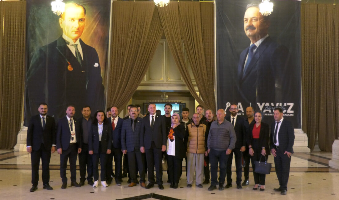 Anahtar Parti Denizli İl Başkanlığı, partinin birinci kuruluş yıl dönümü