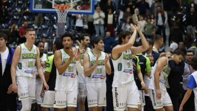 Türkiye Sigorta Basketbol Süper Ligi 8. Hafta karşılaşmasında Yukatel Merkezefendi